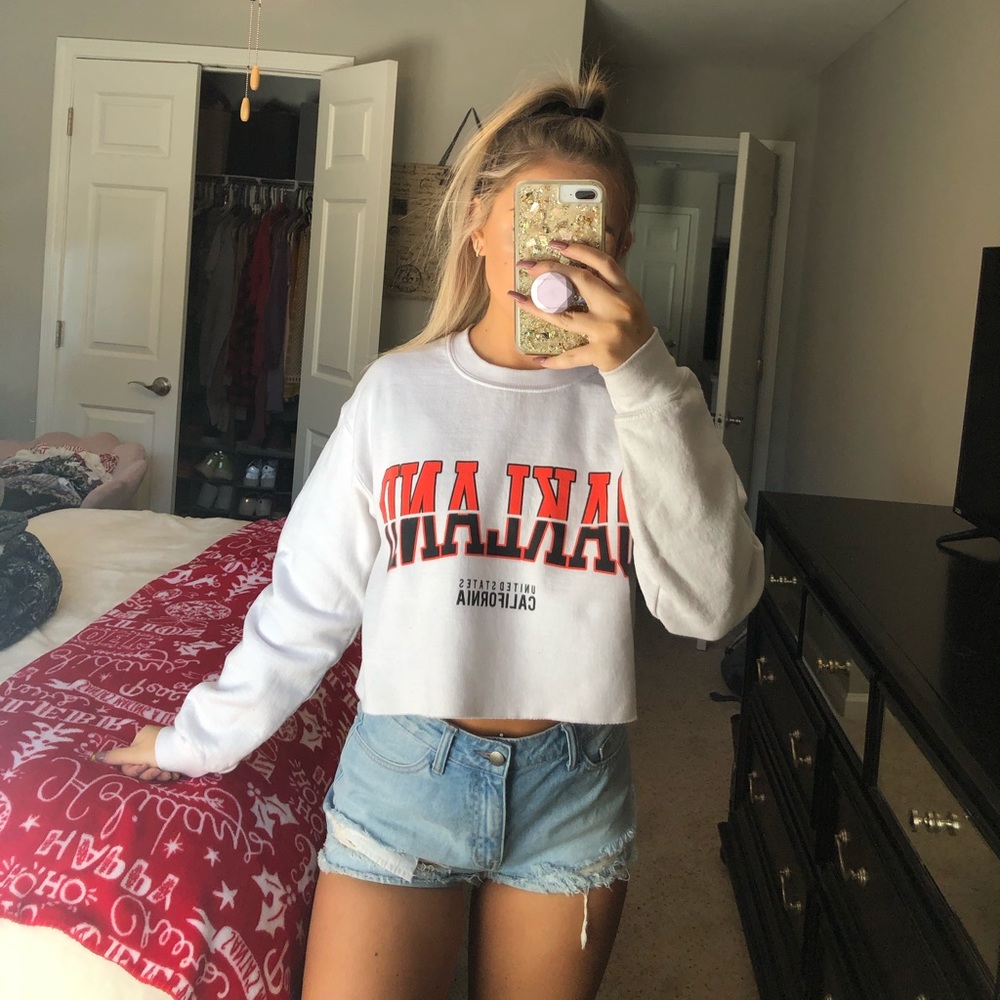 white missguided cropped crew neck